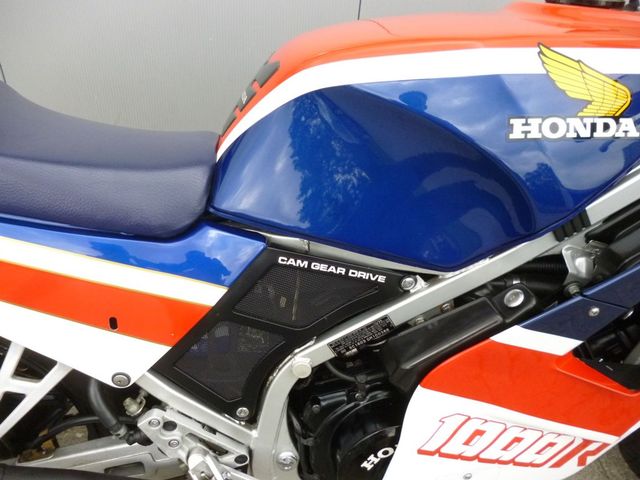 honda - vf-1000-r