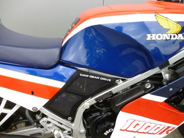 honda - vf-1000-r