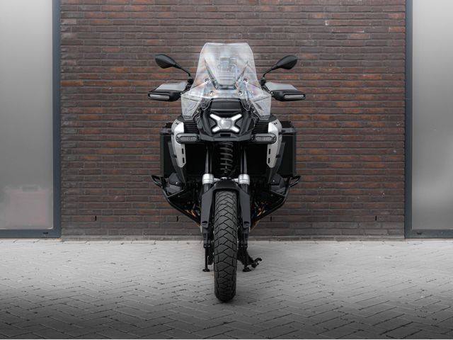 bmw - r-1300-gs-adventure-triple-black