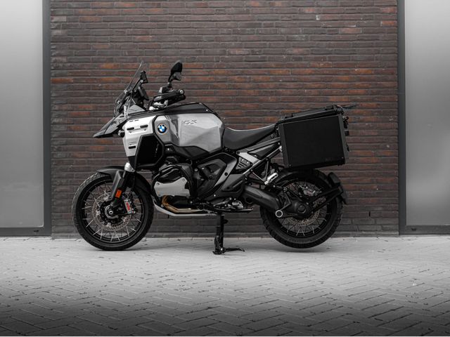 bmw - r-1300-gs-adventure-triple-black