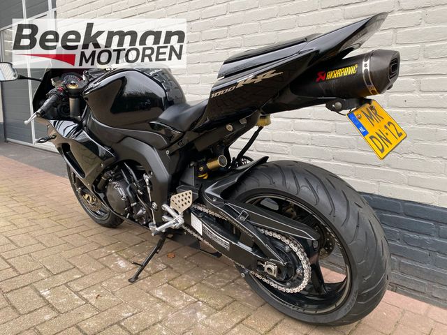 honda - cbr-1000-rr-fireblade