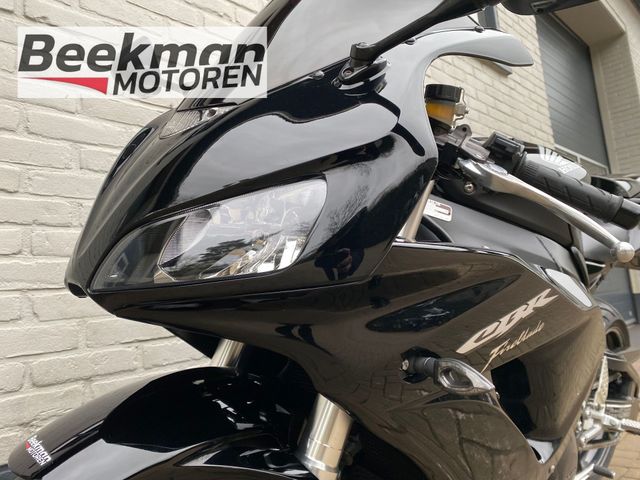 honda - cbr-1000-rr-fireblade