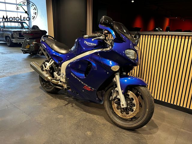 triumph - sprint-st-955