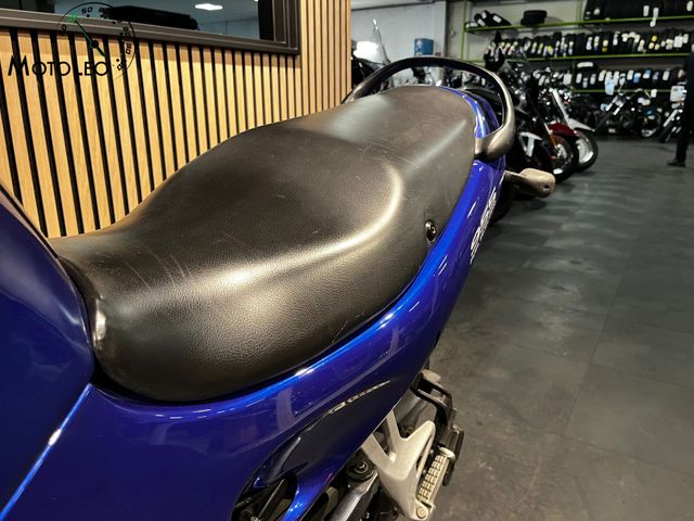 triumph - sprint-st-955