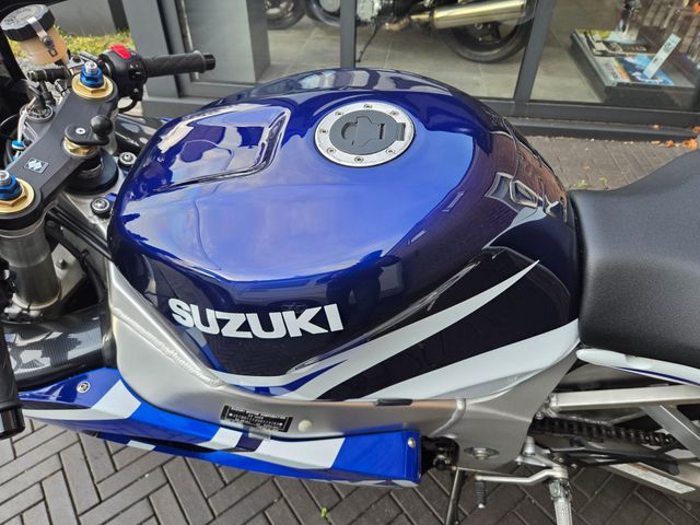 suzuki - gsx-r-750