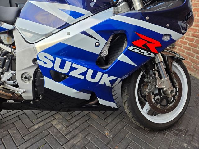 suzuki - gsx-r-750