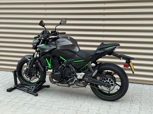 kawasaki - z650