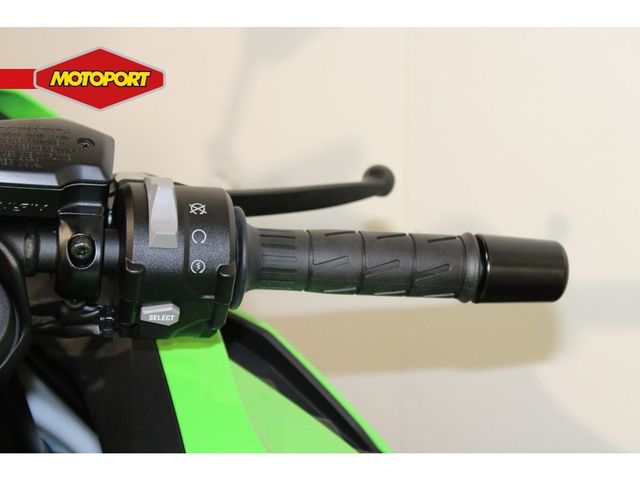 kawasaki - ninja-zx-4rr