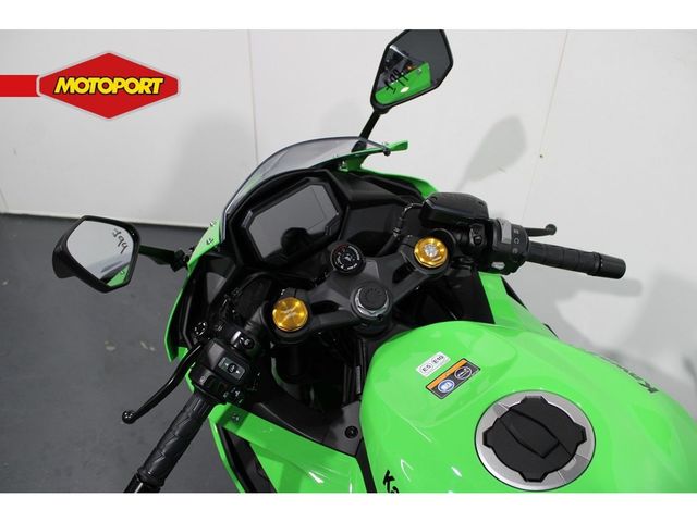 kawasaki - ninja-zx-4rr