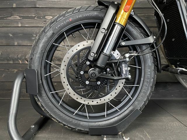 triumph - scrambler-400-xc