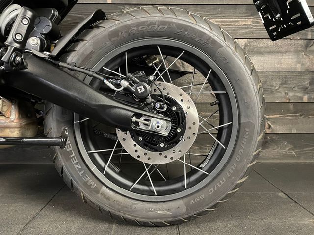 triumph - scrambler-400-xc