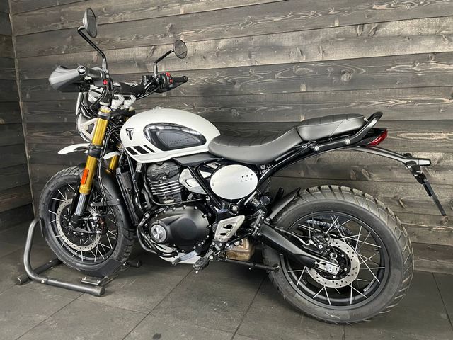 triumph - scrambler-400-xc