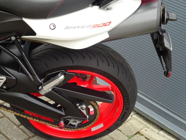 aprilia - shiver-900