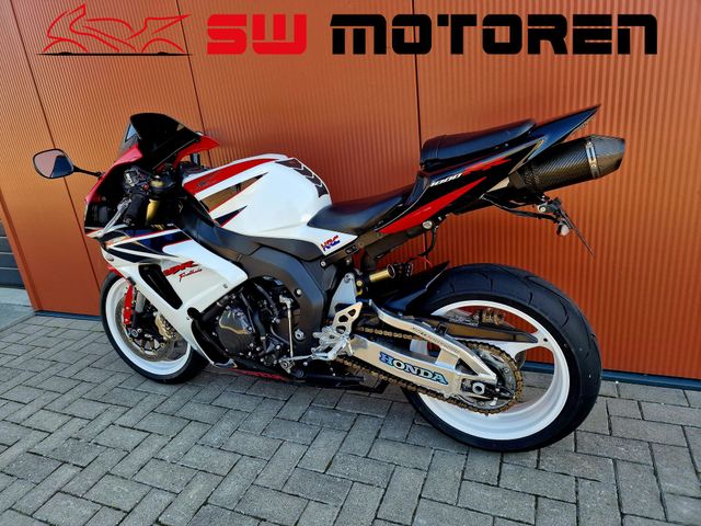 honda - cbr-1000-rr-fireblade