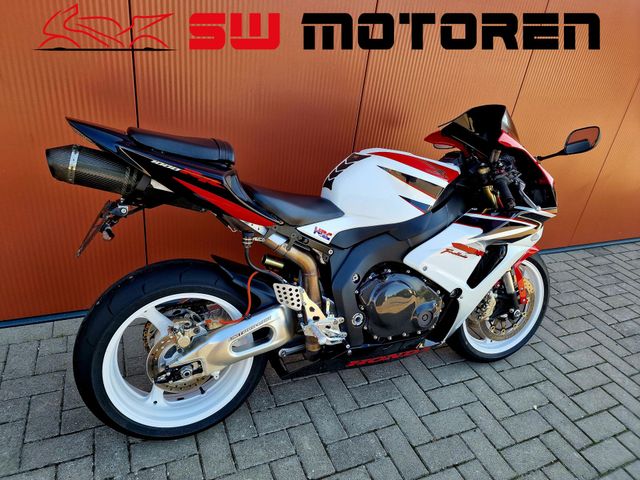 honda - cbr-1000-rr-fireblade