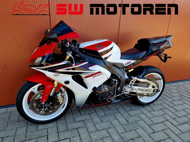 honda - cbr-1000-rr-fireblade