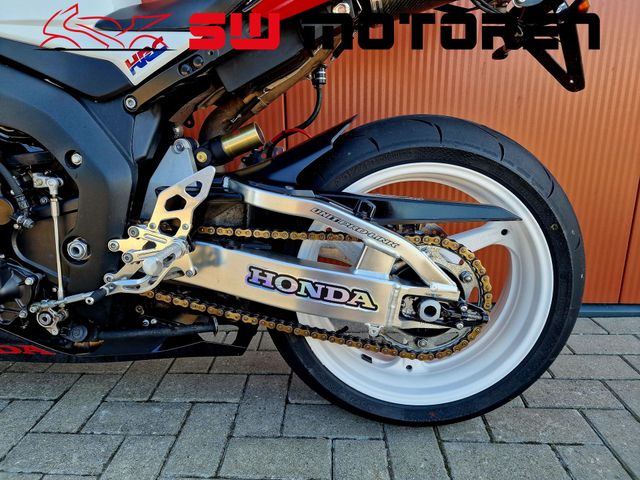 honda - cbr-1000-rr-fireblade