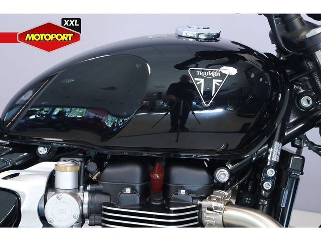 triumph - bonneville-bobber
