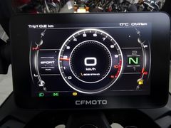 Cfmoto 800 MT Sport 2026 nieuw – foto 14 van 18