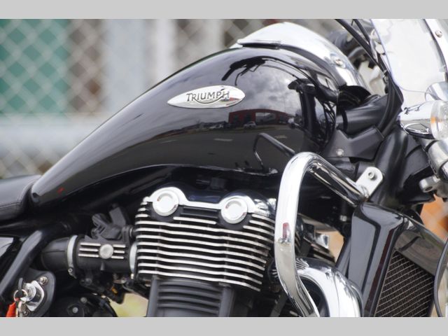 triumph - thunderbird