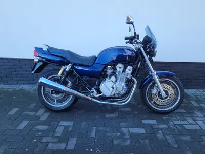 HONDA CB 750 SEVEN FIFTY – foto 4