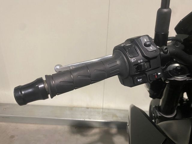 kawasaki - z900