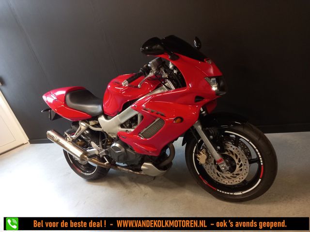 honda - vtr-1000-f-firestorm