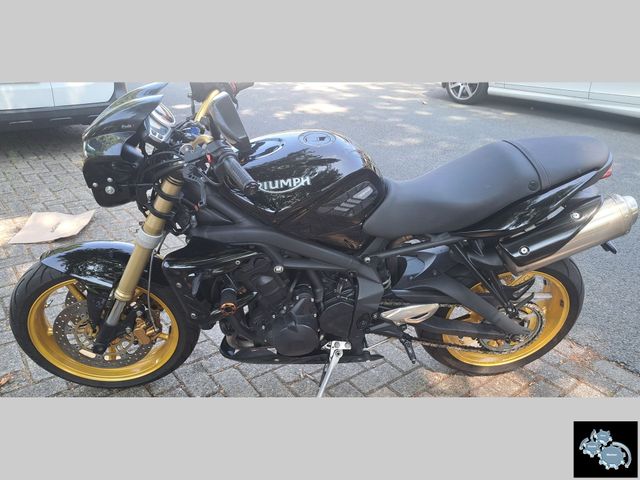triumph - street-triple-675