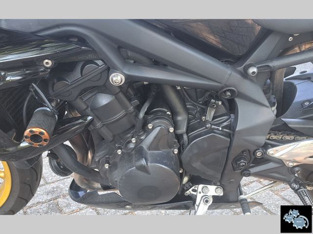 triumph - street-triple-675