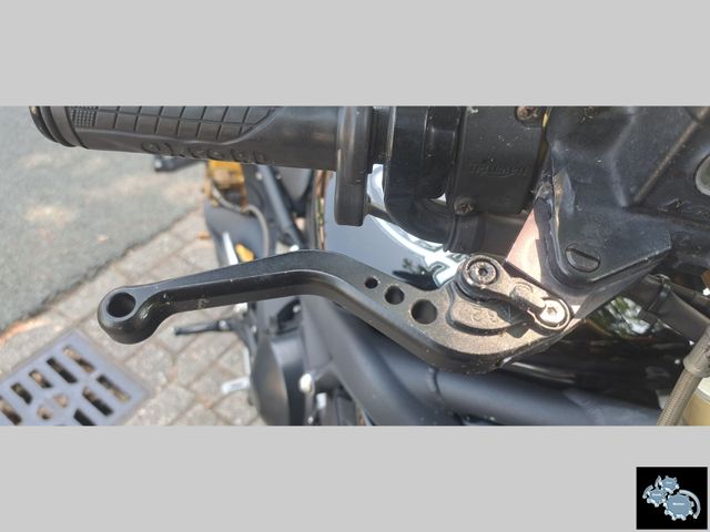 triumph - street-triple-675