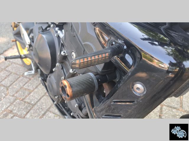 triumph - street-triple-675