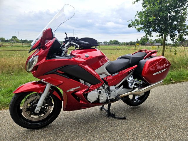 yamaha - fjr-1300