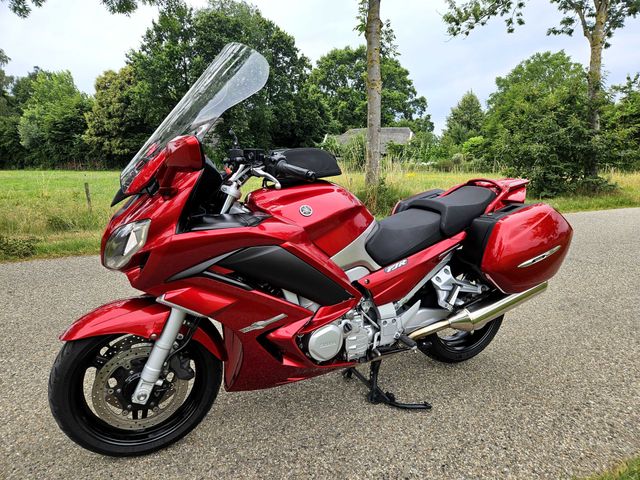 yamaha - fjr-1300