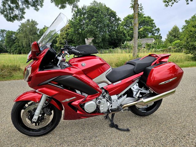 yamaha - fjr-1300