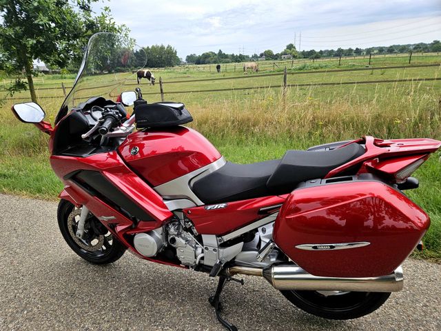 yamaha - fjr-1300
