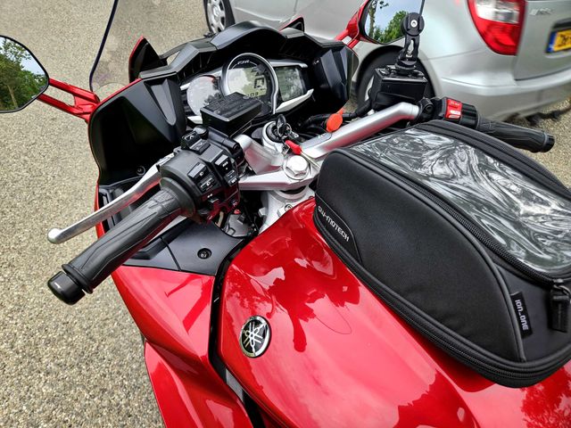 yamaha - fjr-1300