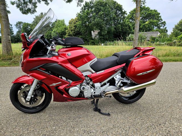 yamaha - fjr-1300