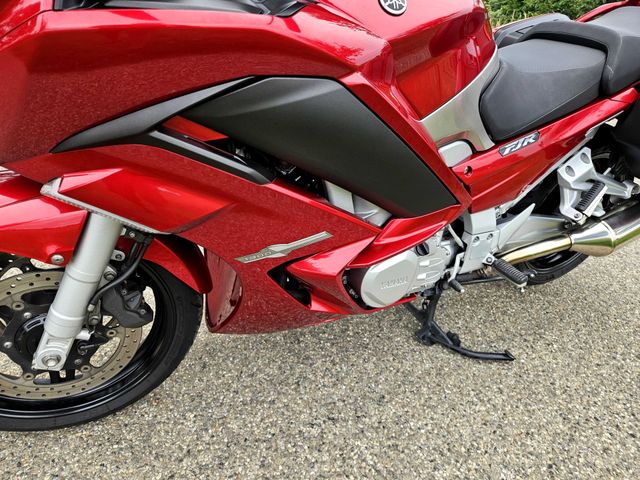 yamaha - fjr-1300