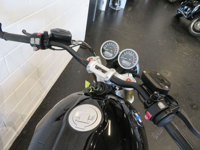 bmw - r-nine-t