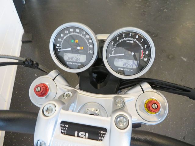 bmw - r-nine-t