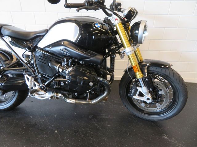 bmw - r-nine-t