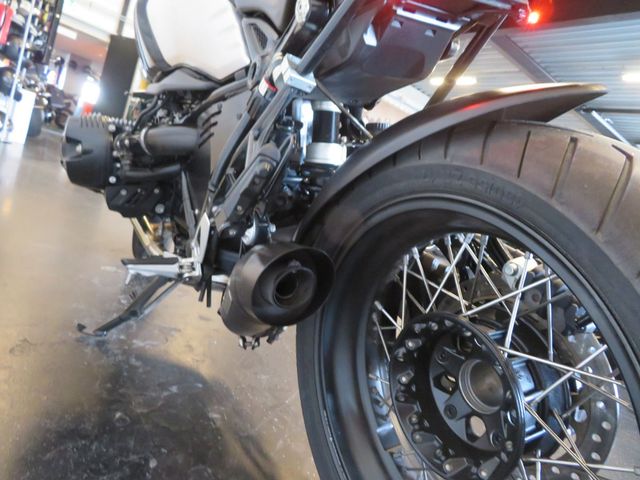 bmw - r-nine-t