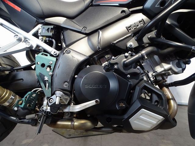 suzuki - v-strom-1000