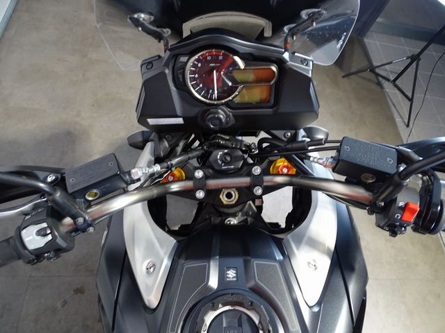 suzuki - v-strom-1000