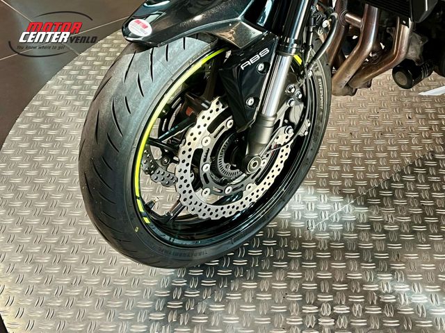 kawasaki - z900