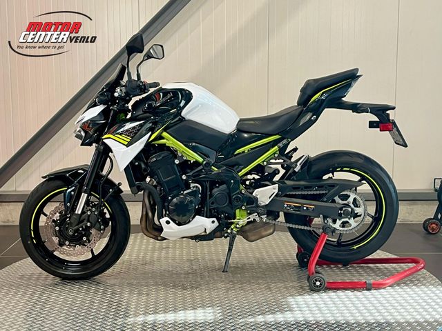 kawasaki - z900