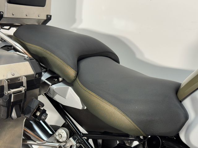 bmw - r-1200-gs-lc-adventure