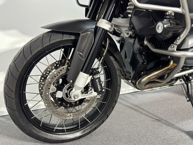 bmw - r-1200-gs-lc-adventure
