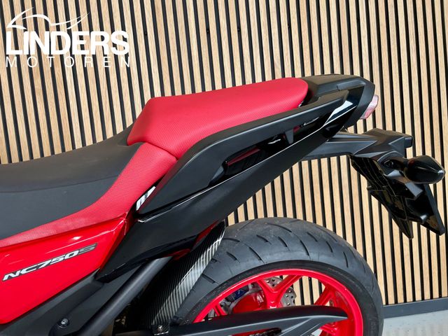 honda - nc-750-s-dct