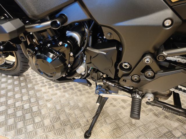 kawasaki - versys-1100-se-grand-tourer